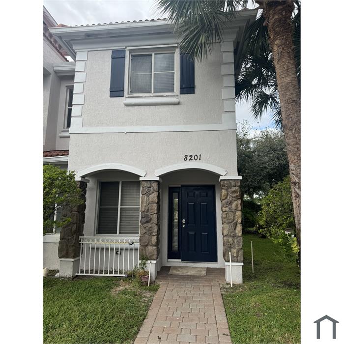 8275 SW 29th St